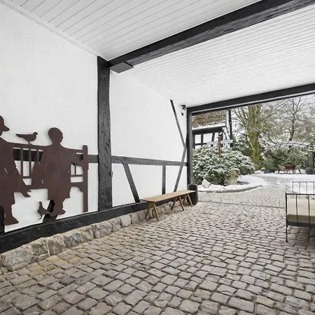 Historisches Muehlendenkmal Im Rheingau I 8 Personen